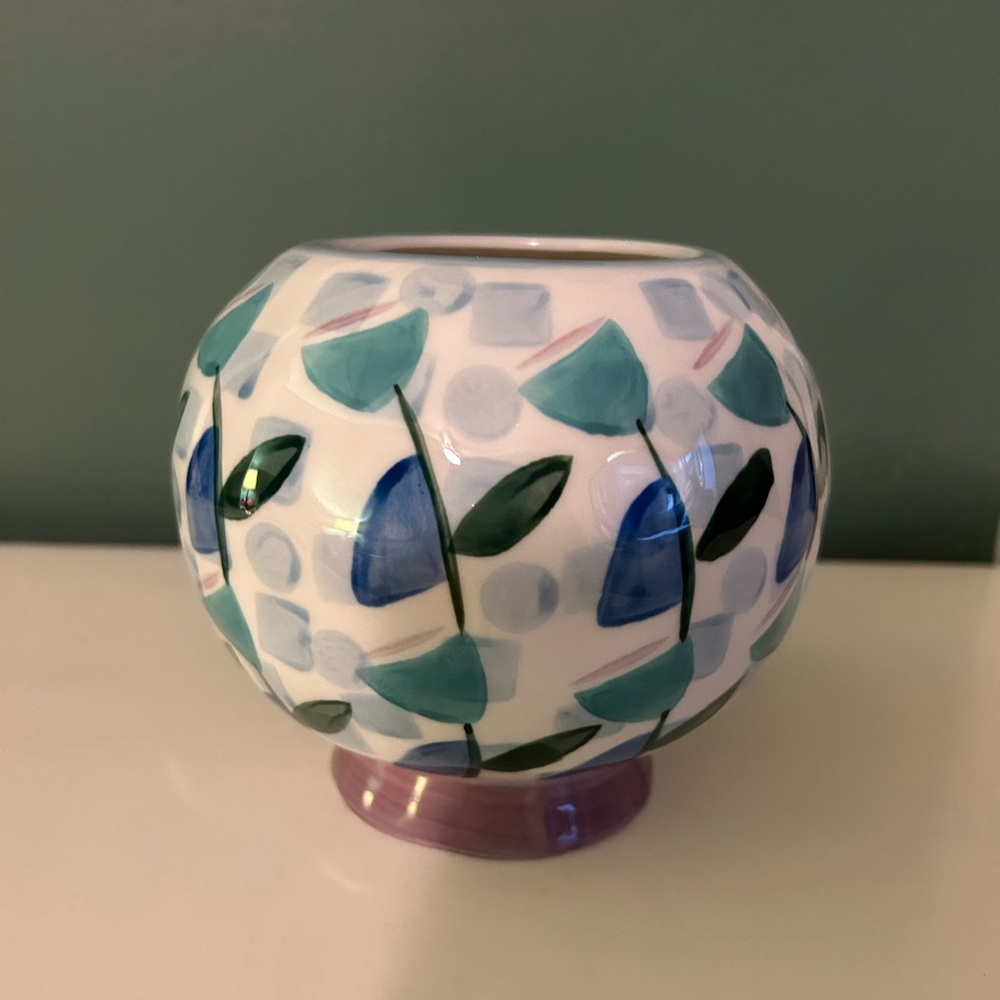 NWOT Anthropologie Copen Small Round Vase